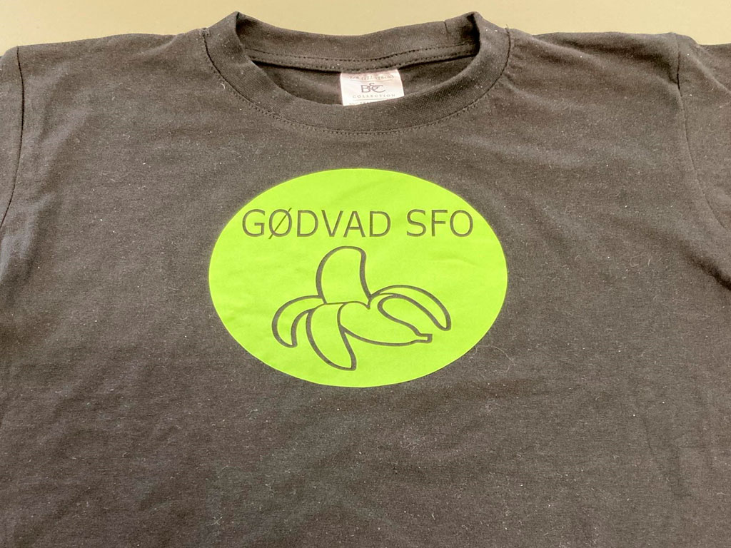 T-shirt med grønt logo af banan